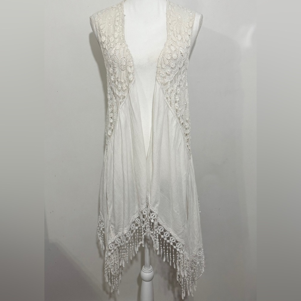 Fashion On Earth Boho Crochet Fringe Vest White Medium